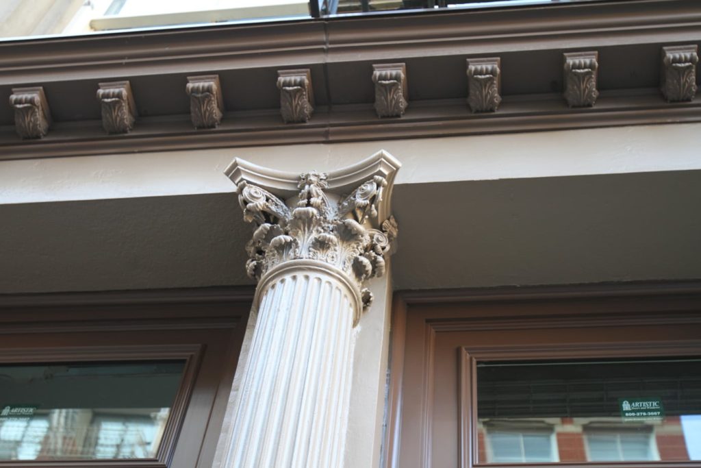 40-Lispenard-Street-column